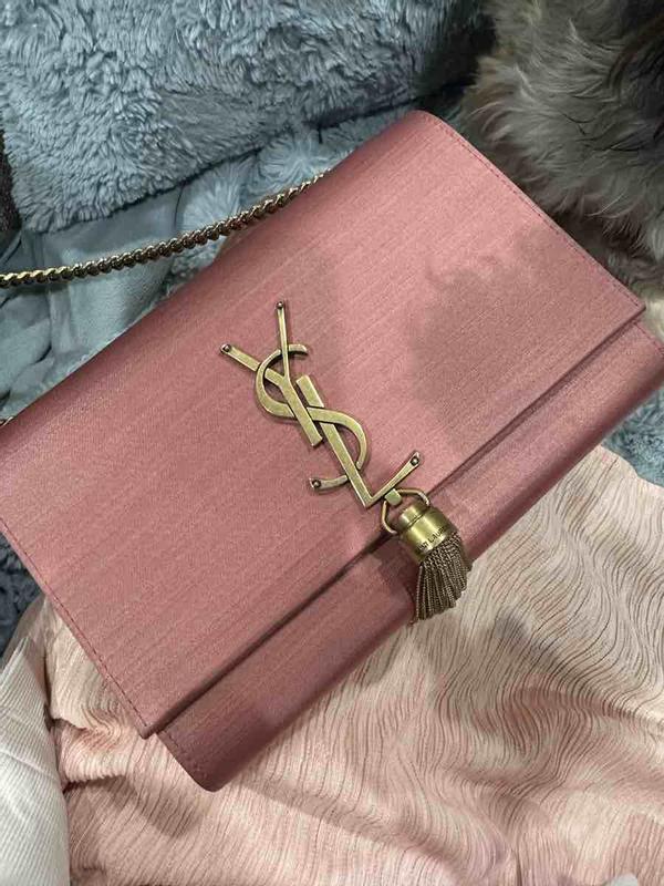 Review Thumbnail Image 0 229885712