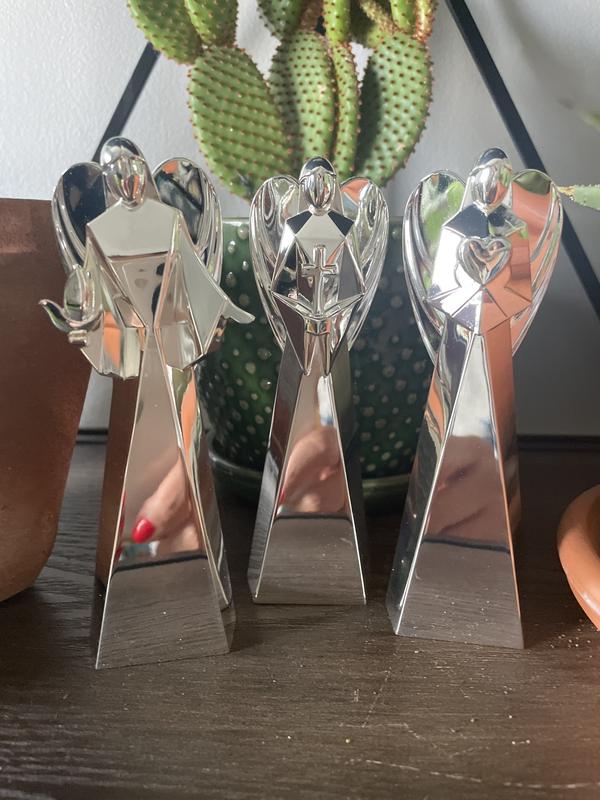 Review Thumbnail Image 1 231118050