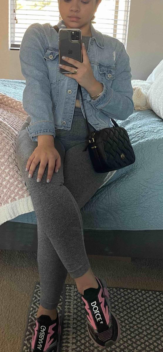 Review Thumbnail Image 0 205648615