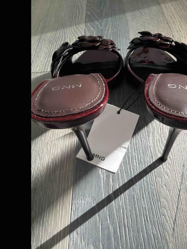 Review Thumbnail Image 3 249880473