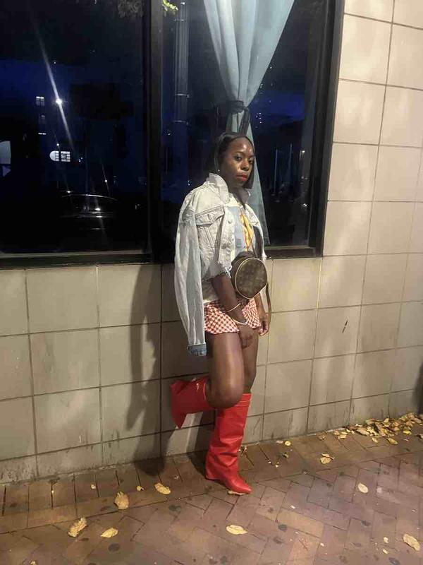 Review Thumbnail Image 2 220372307