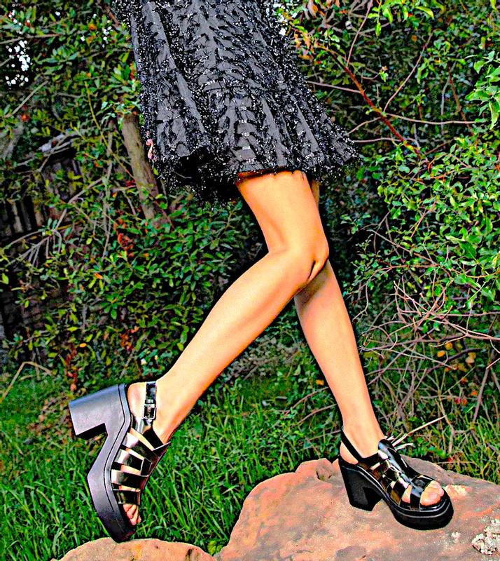 Review Thumbnail Image 0 238877961