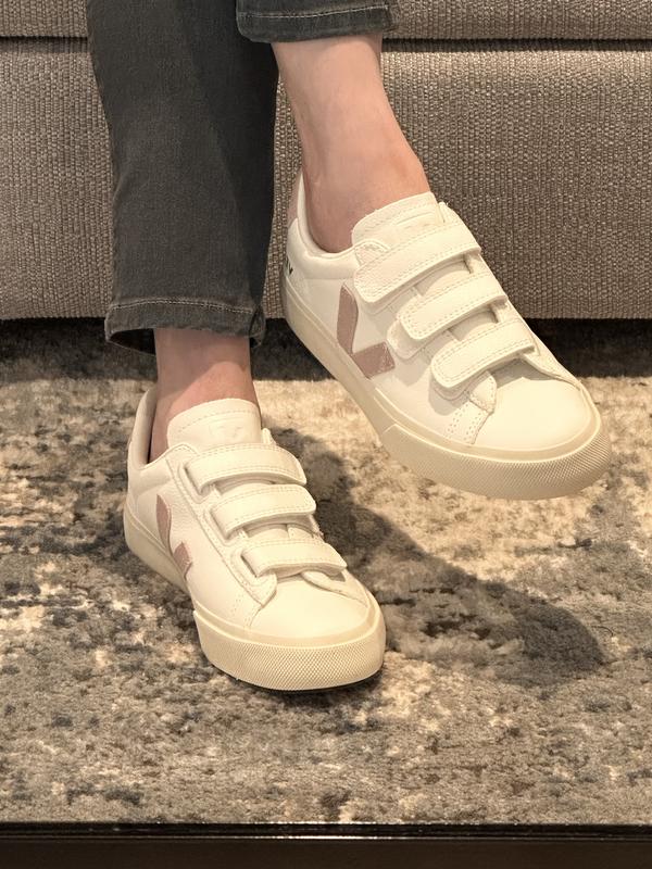 Review Thumbnail Image 0 223196969