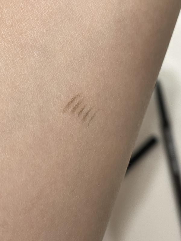 Customer photo for "Nice eyebrow pencil"