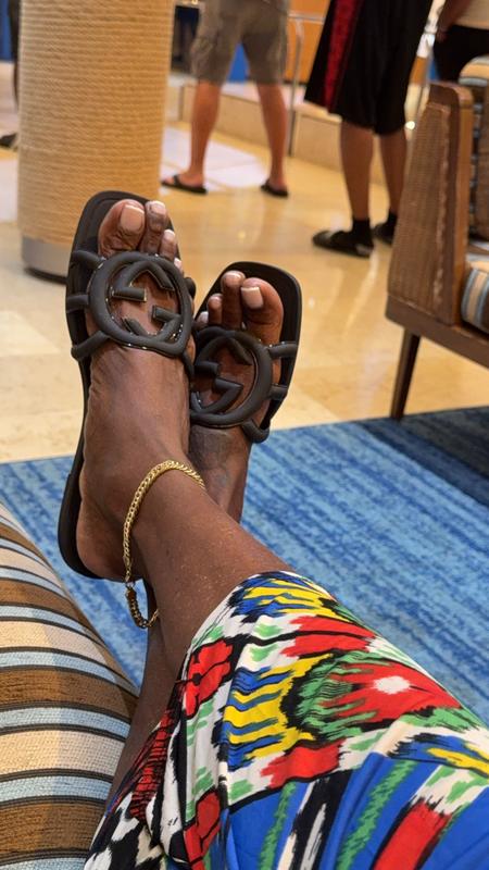 Customer photo for "Nice Sandal"
