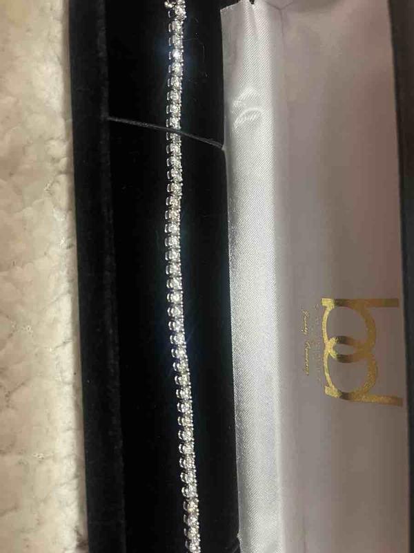 Review Thumbnail Image 1 237948065