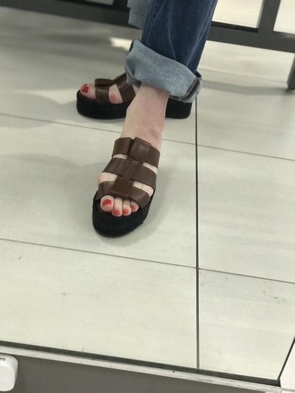 Review Thumbnail Image 0 216016392