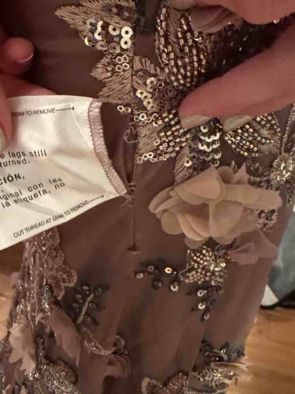 Review Thumbnail Image 0 244921366