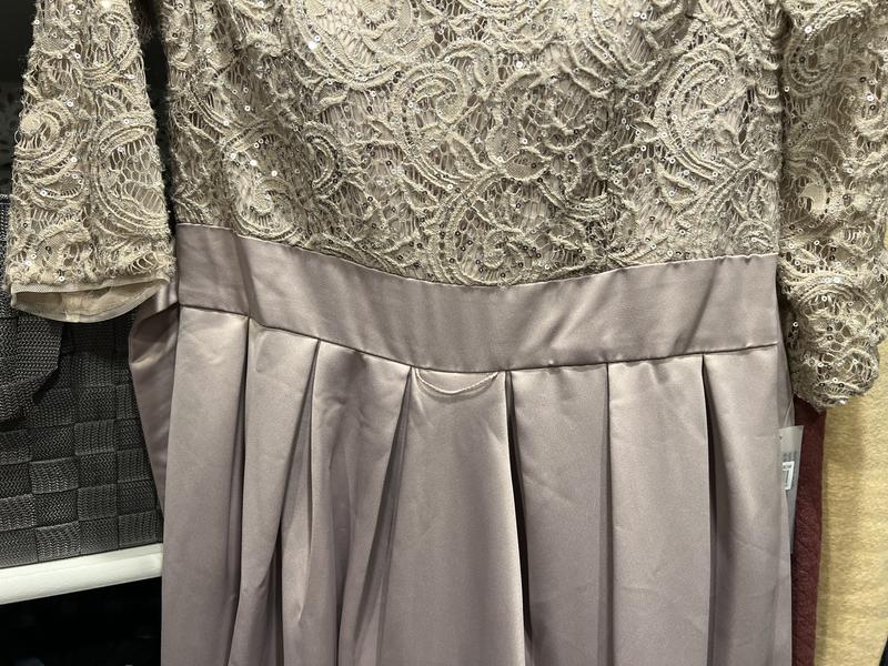 Review Thumbnail Image 0 232220820