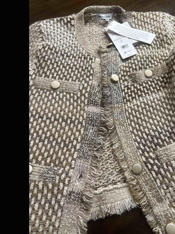 Review Thumbnail Image 0 244498484