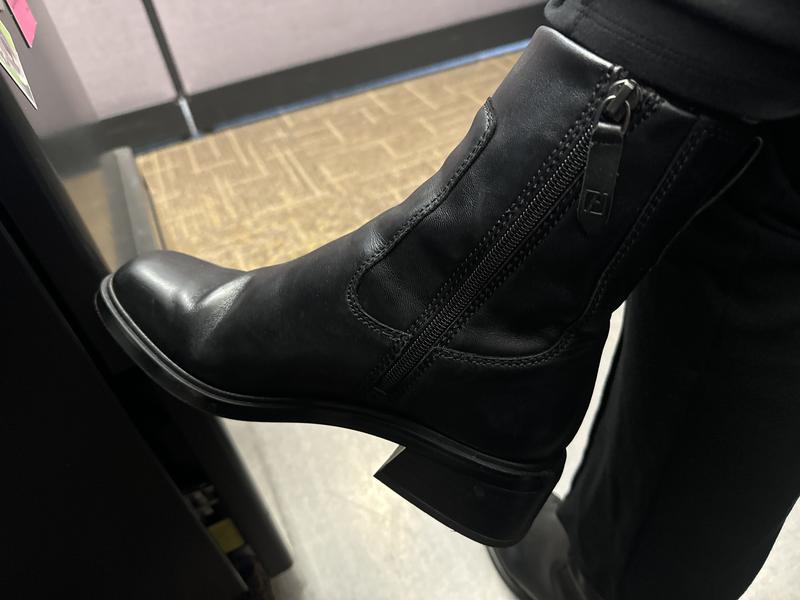 Review Thumbnail Image 0 236000649