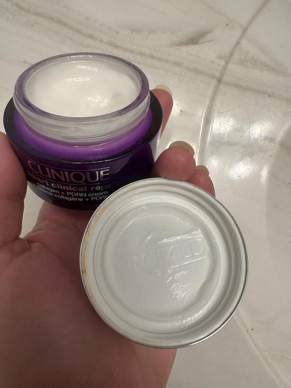 Customer photo for "I really love this cream"