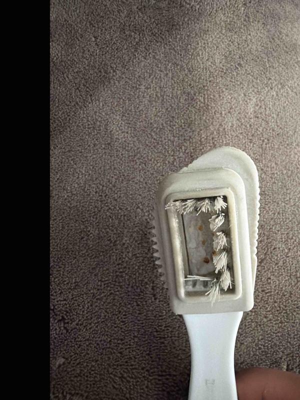 doesnt even work and broke..