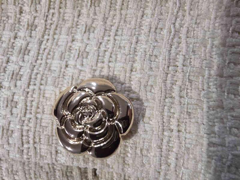 Review Thumbnail Image 2 248679365