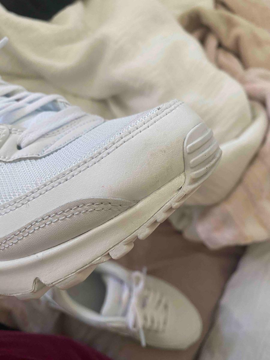 Review Thumbnail Image 0 195732352