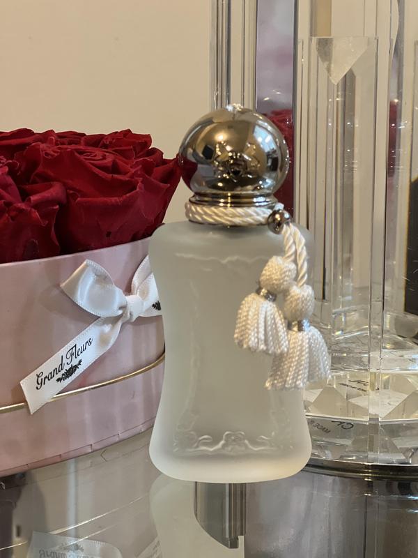 Customer photo for "VALAYA – A Symphony of Pure Elegance"