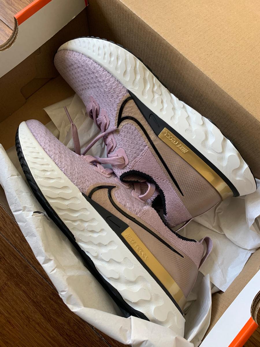 Review Thumbnail Image 0 195678471