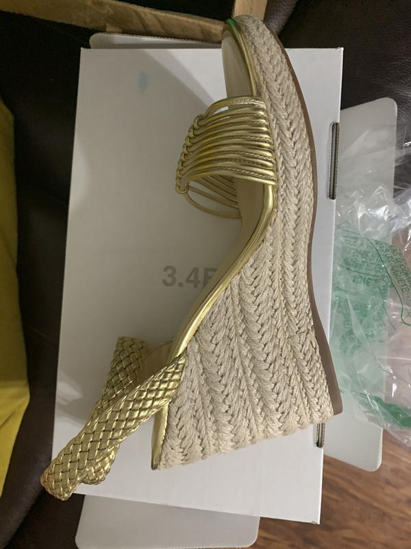 Review Thumbnail Image 3 239965039