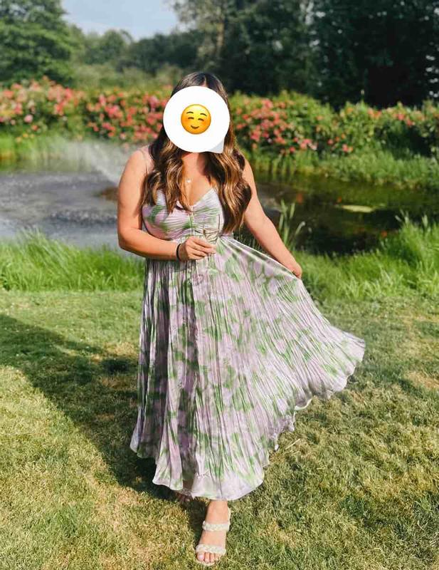 Review Thumbnail Image 0 235299379