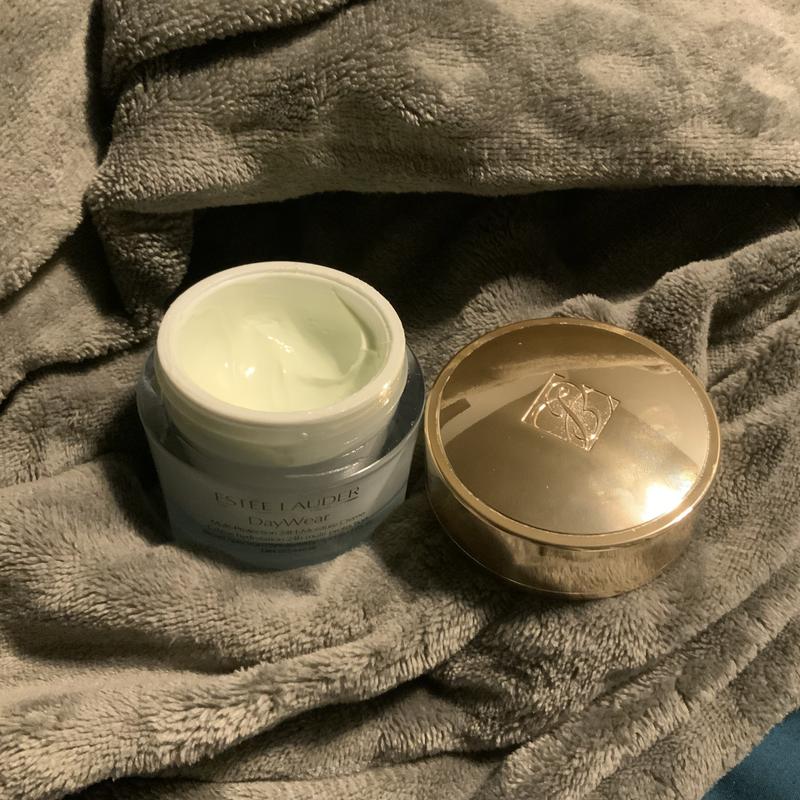 Customer photo for "Fresh, moisturized skin"