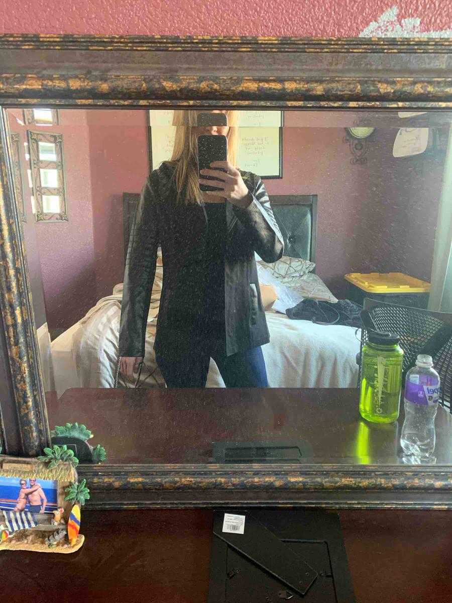 Review Thumbnail Image 0 200596515