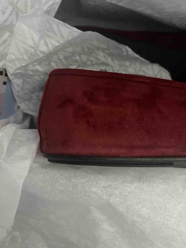 Customer photo for "Sent used shoes AGAIN"