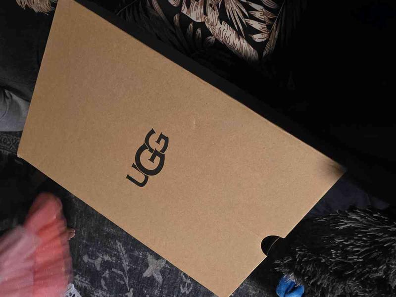Customer photo for "Received the wrong item!"