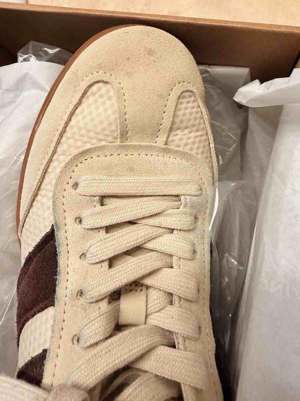 Customer photo for "Not Acceptable"