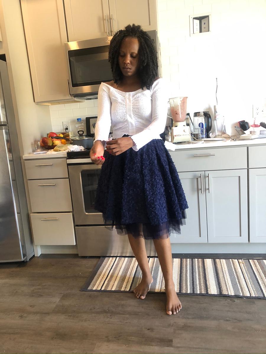 Review Thumbnail Image 0 196672575