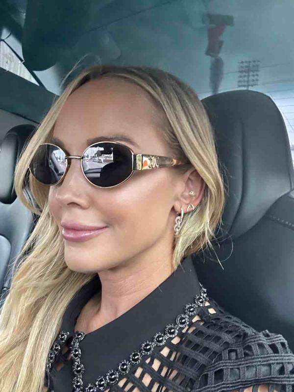 Review Thumbnail Image 0 228544379