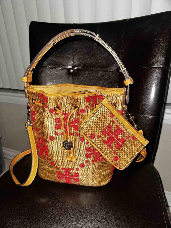 Review Thumbnail Image 0 248752143