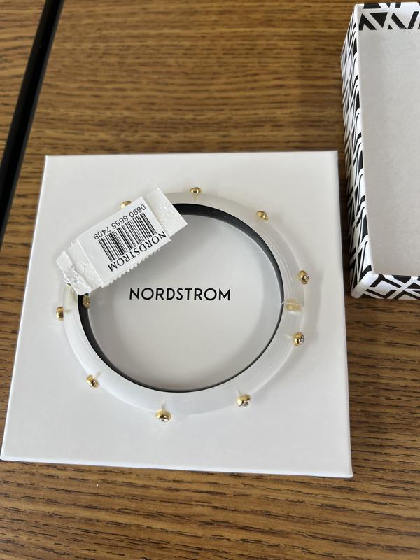 Review Thumbnail Image 0 233323340