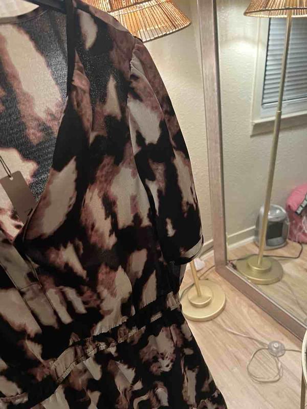 Review Thumbnail Image 0 232873061