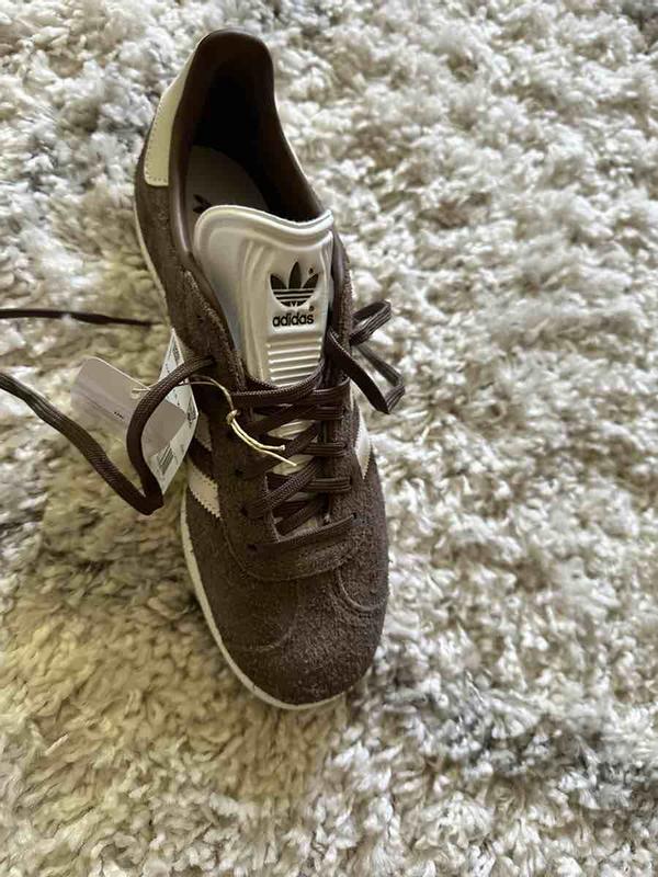 Review Thumbnail Image 0 235417774