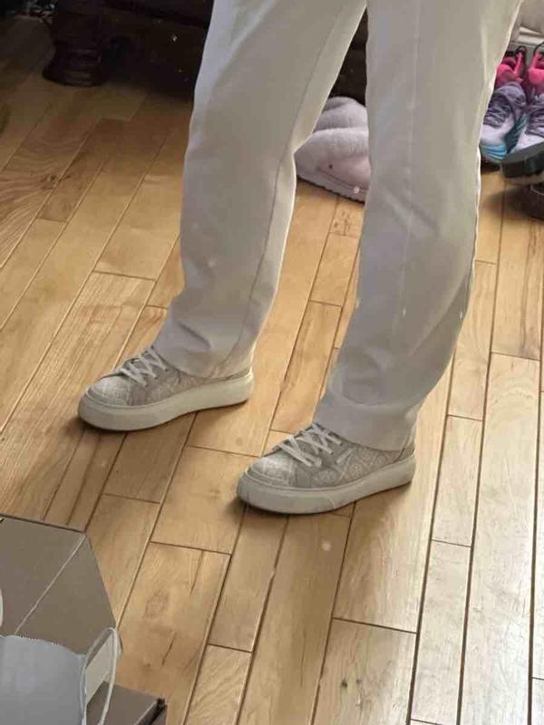 Review Thumbnail Image 3 229543511