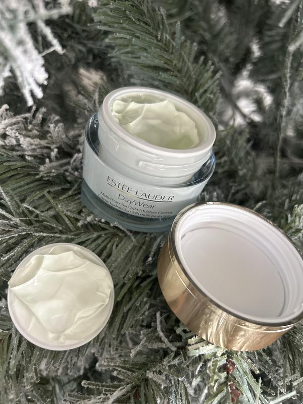 Customer photo for "Moisturizing"