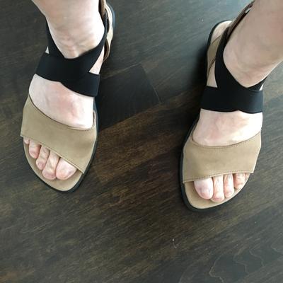 Review Thumbnail Image 0 123833052