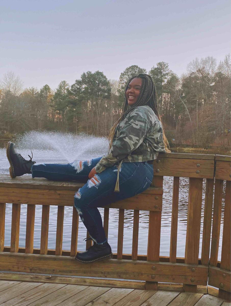 Review Thumbnail Image 1 202198548