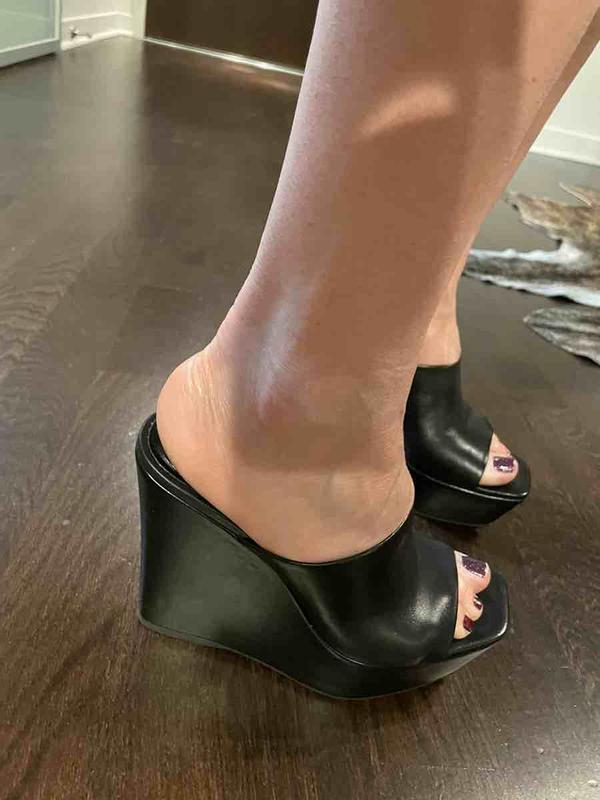 Review Thumbnail Image 1 218047934