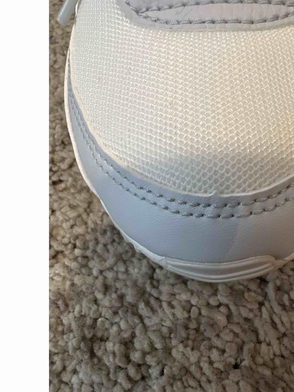 Customer photo for "cute but poor manufacturing"