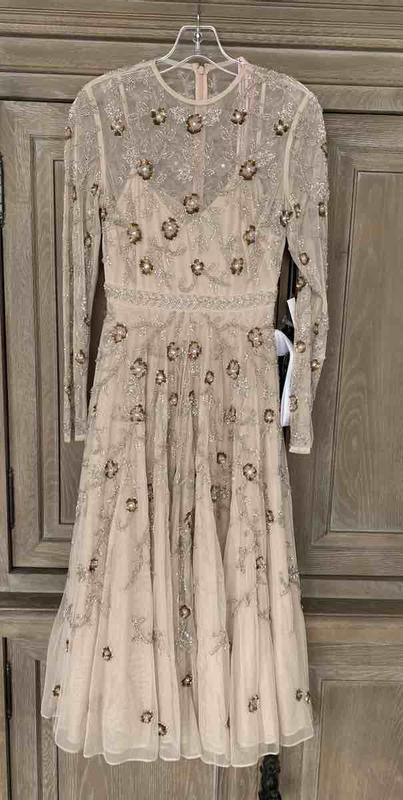 Customer photo for "lovely elegant dress (but heavy)"