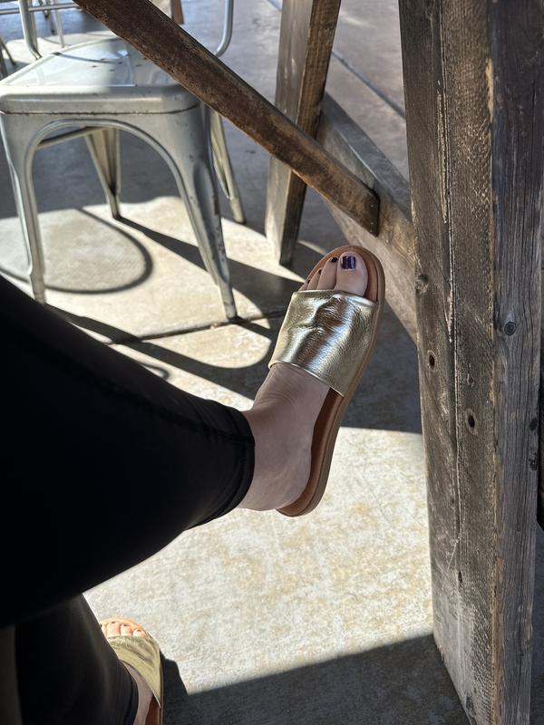 Review Thumbnail Image 0 228405753