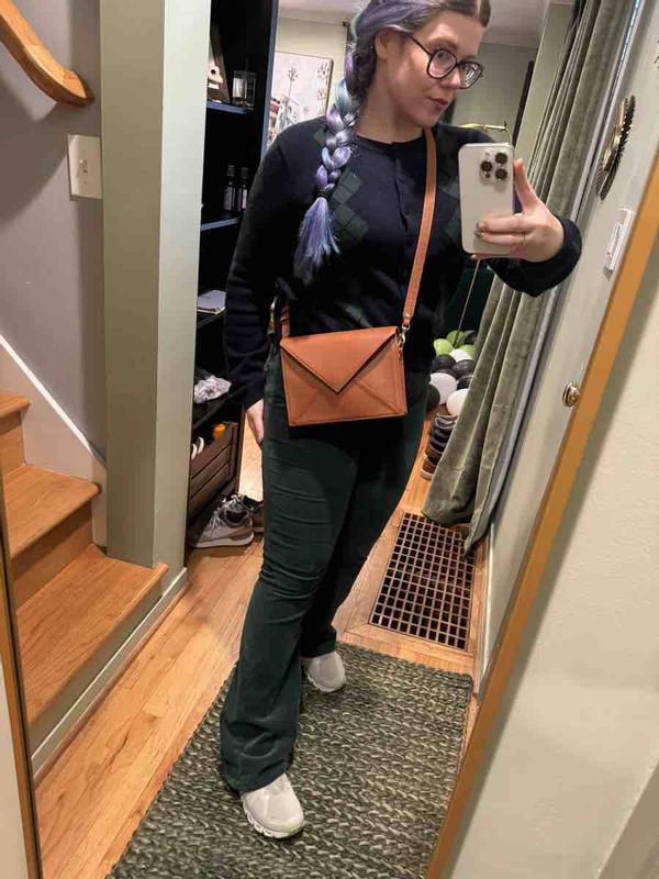 Review Thumbnail Image 0 237504043