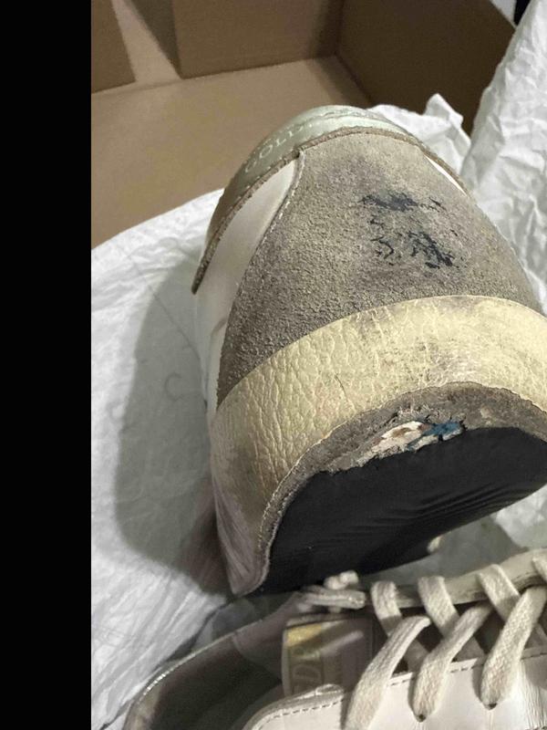 Customer photo for "unacceptable"