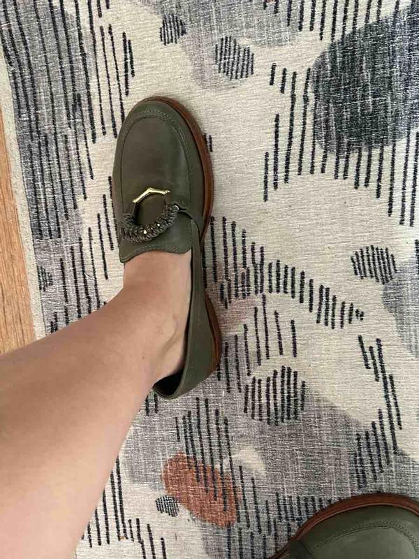 Review Thumbnail Image 0 228940771