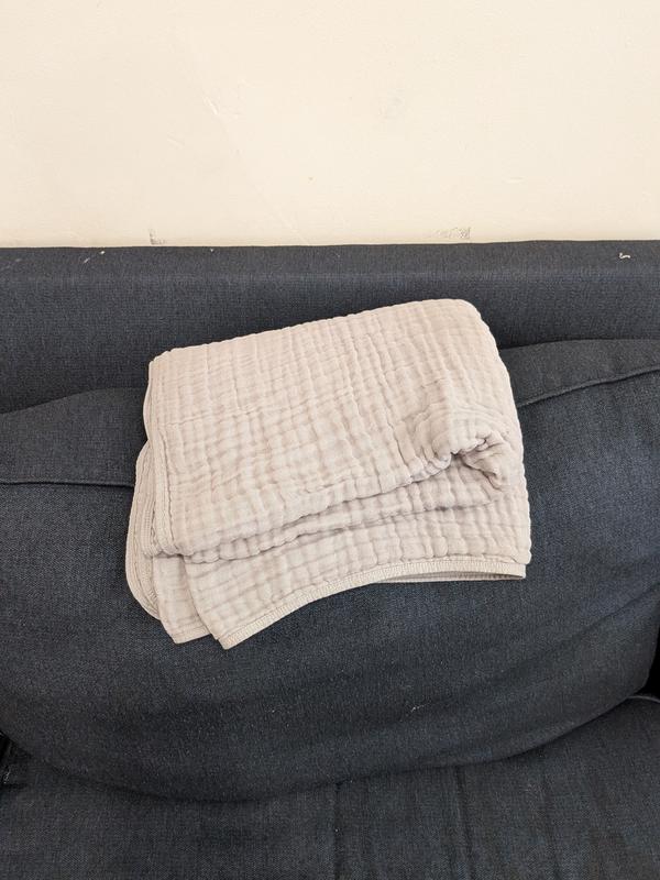 Customer photo for "Perfect summer blanket"