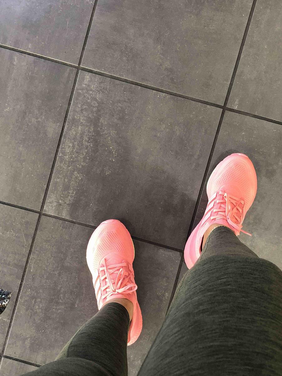 Review Thumbnail Image 0 208394322