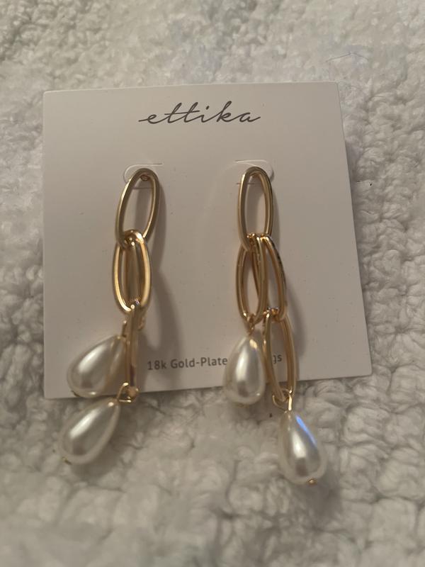 Customer photo for "Beautiful Earrings!"