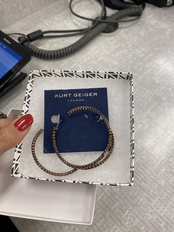 Review Thumbnail Image 0 230764139