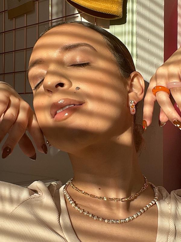 Review Thumbnail Image 0 215177382